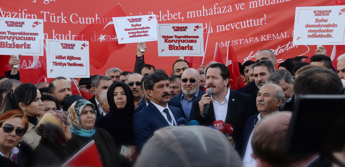 FETÖ'cü hain kalkışmayı unutmayacağız, unutturmayacağız!