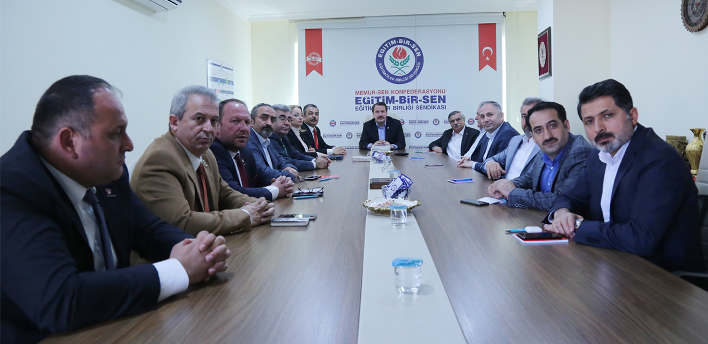 Eğitim-İş'ten sendikamıza ziyaret