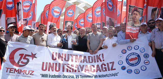 Destansı direnişin yıl dönümünde İstanbul Şehitler Abidesi önünde buluştuk