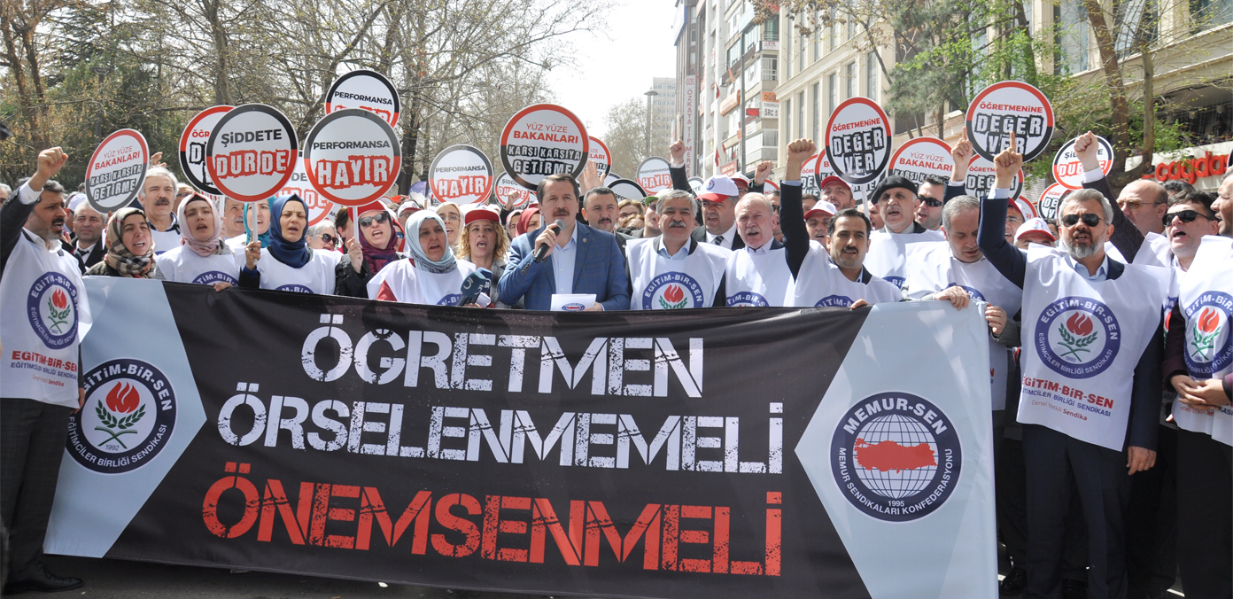 Öğretmen örselenmemeli, önemsenmeli