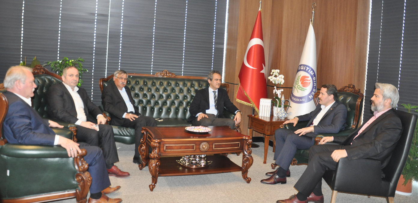 Millî Eğitim Bakan Yardımcısı Özer'den ziyaret