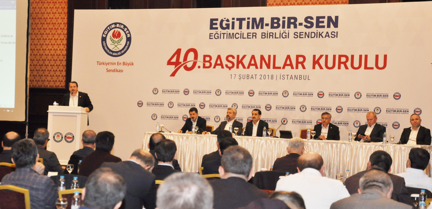 Dünyada bir uyanış yaşanmakta, emperyalist sistem miadını doldurmaktadır