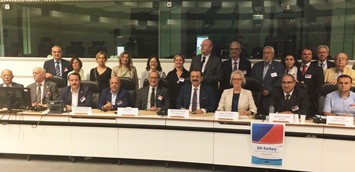 Şehit öğretmenleri AB-KİK toplantısında gündeme getirdik