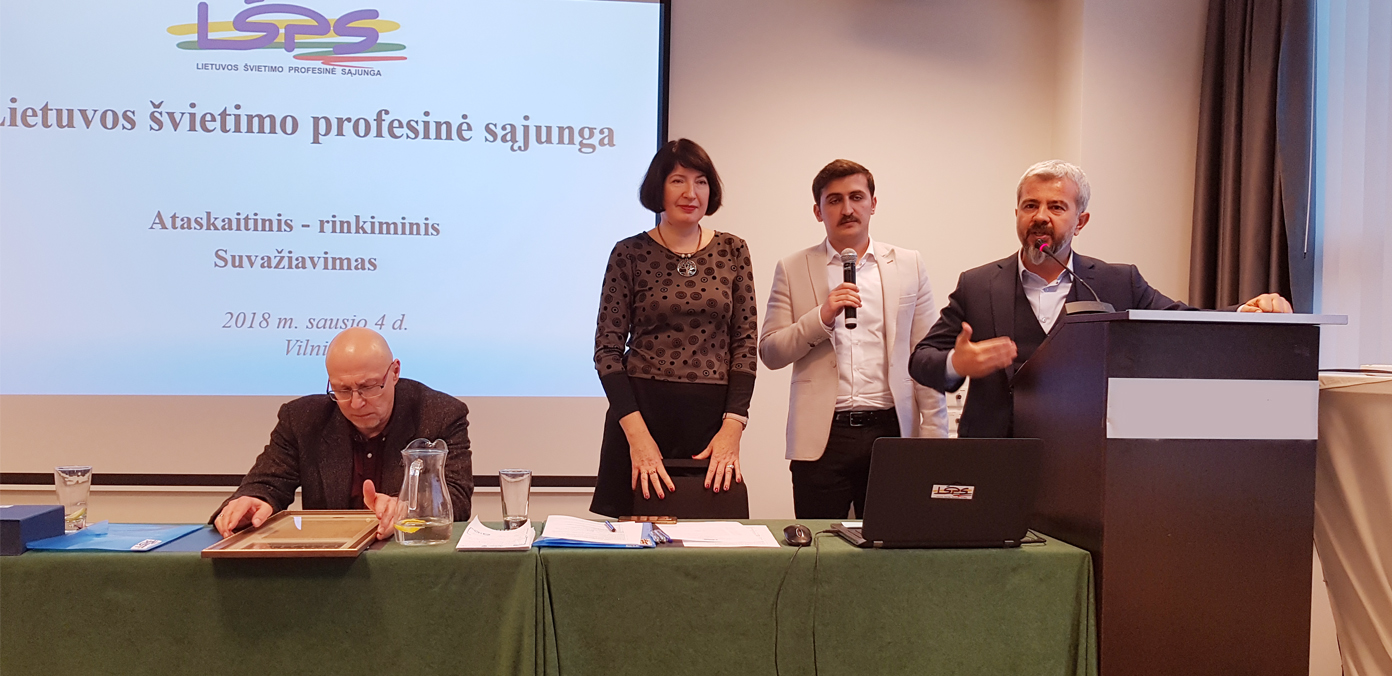 Daha iyi bir gelecek için herkes elini taşın altına koymalıdır