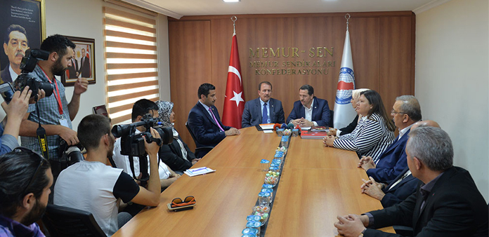 Büyüyen Türkiye'den payımızı istiyoruz