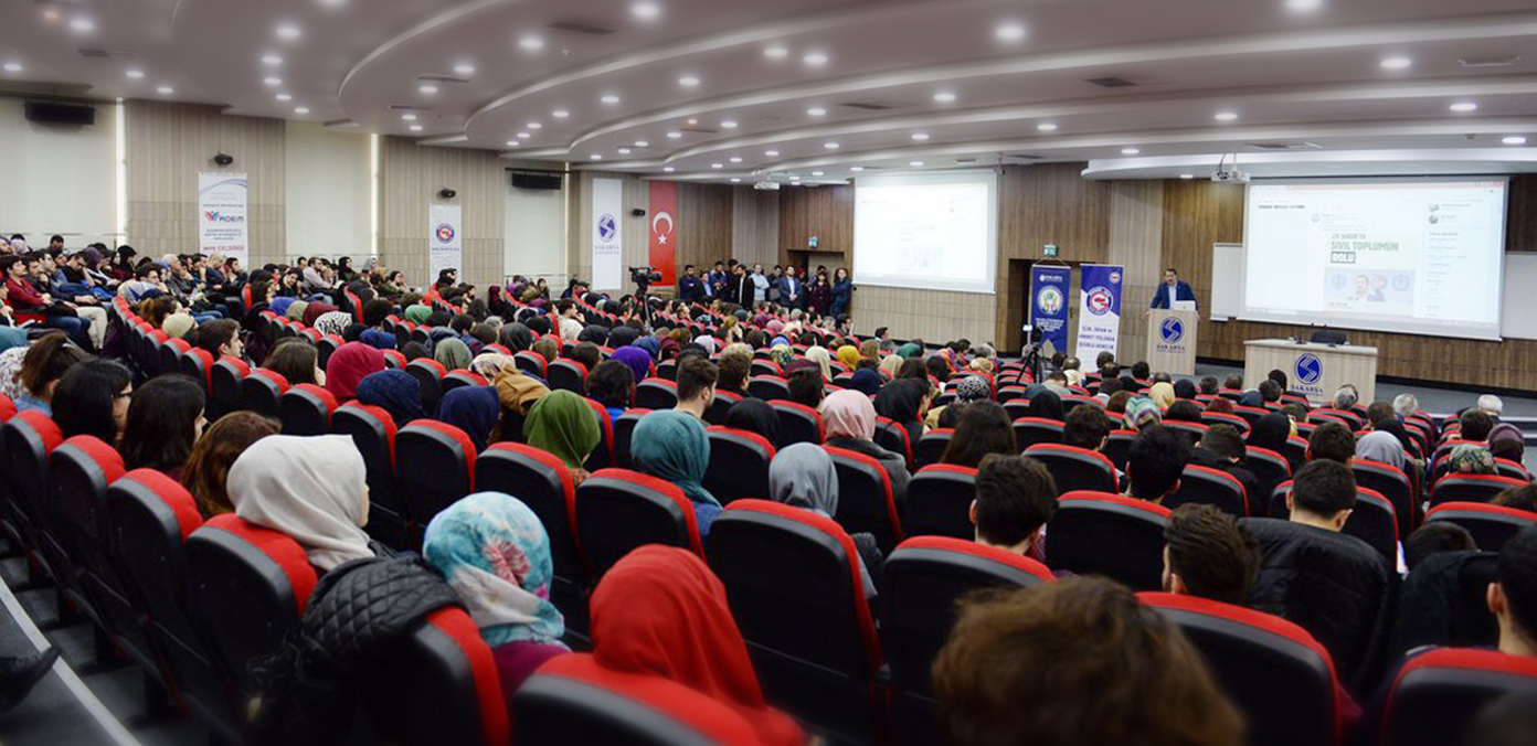 28 Şubat'ta 33 bin öğretmen soruşturuldu, 6 milyon insan fişlendi