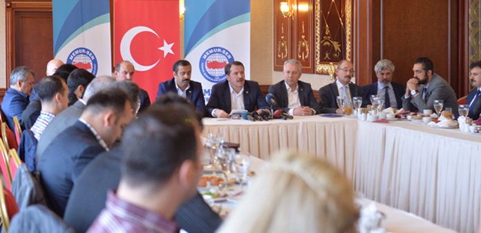 Şimdi yeni sözler söylemek, yeni eylemler geliştirmek gerekiyor