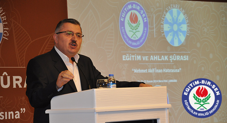 Gündoğdu: Bilgiye Dayalı Ahlakçılık Yerine Eyleme Dayalı Ahlaklılık Esas Alınmalıdır 