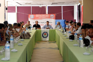 >Genisletilmis Il Divan Toplantisi Yapildi