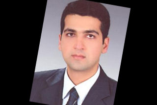 >Mehmet Aykan Trafik Kazasinda Hayatini Kaybetti