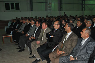 >Okul Yöneticilerini Biraraya Getirdik