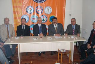 >Il Milli Egitim Müdürü Mahmut Oguz’dan Ziyaret