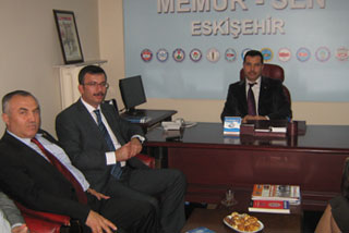 >Ülkemize ve Üyelerimize Karsi Sorumluyuz