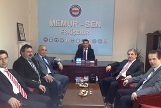 >Sendikaciliga Yeni ve Gerçekçi Bir Boyut Kazandirdik