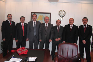 >Il Milli Egitim Müdürü Taner’e Nezaket Ziyareti