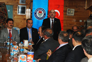 >‘Erdemliler Hareketi’ Yetkiye Kosuyor