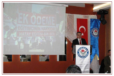 >Bakan Sadullah Ergin Üyelerimizle Kahvaltıda Biraraya Geldi