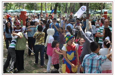 >Dayanışma Pikniği Neşeli Geçti