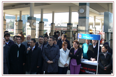 >İnsanlar Kıyafetiyle Değil Ürettiği İşle Değerlendirilmelidir