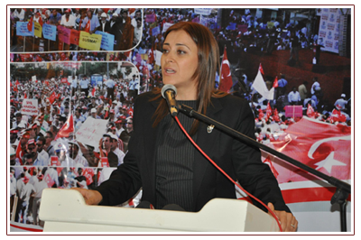 >Kadınların Hak Ettikleri Yerlere Gelmeleri İçin Çalışıyoruz