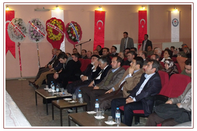 >Manevi Değerlerimize Sahip Çıkmalıyız