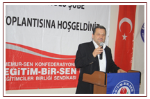 >Okul Yöneticilerini İtham Etmekten Vazgeçin