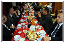 >Üyelerimiz Tanışma Yemeğinde Buluştu