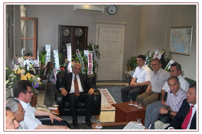 >Vali Güvençer’e Hayırlı Olsun Ziyareti