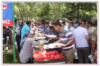 >Yılsonu Pikniği Bin 500 Kişinin Katılımıyla Gerçekleştirildi