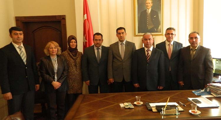 >Kızılcahamam Kaymakamına ve Milli Eğitim Müdürüne Ziyaret