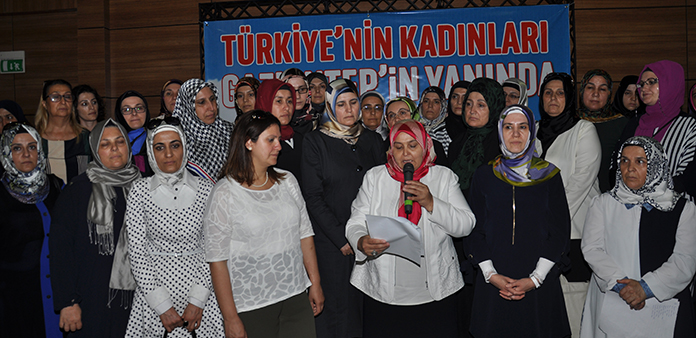 Türkiye'nin kadınları Gaziantep'in yanında