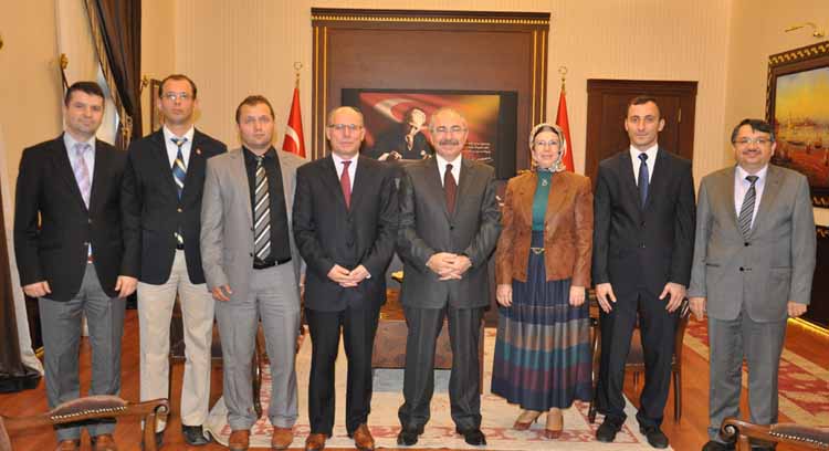 >Örnek Sosyal  Faaliyetler Yapmayı Hedefliyoruz 