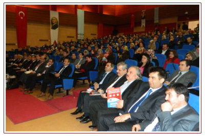 >‘Değerler Eğitiminde Öğretmenin Rolü’ Sempozyumu Yapıldı